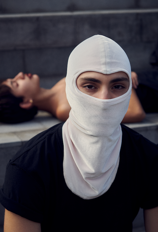 Lobo con piel de Oveja | Pearl White Velvet Balaclava